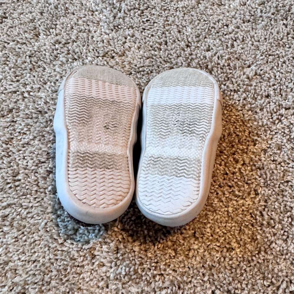 Cat & Jack toddler girl glitter slip on shoes loafers size 5 - Picture 6 of 8